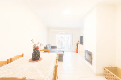 Moradia T3 para Venda em São Pedro