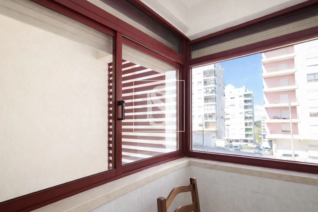 Apartamento T2 para Venda em Buarcos Foto 8