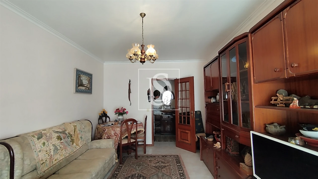 Apartamento T2 para Venda em Buarcos Foto 3