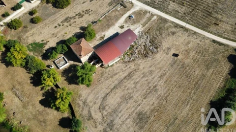 Quinta T3 para Venda em Torres Novas (Santa Maria, Salvador e Santiago)