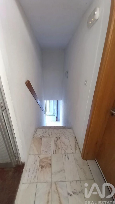 Moradia T3 para Venda em Alcobaça e Vestiaria