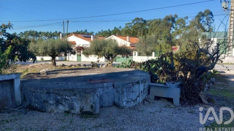 Moradia T3 para Venda em Alcobaça e Vestiaria