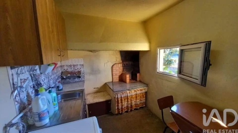 Moradia T3 para Venda em Alcobaça e Vestiaria