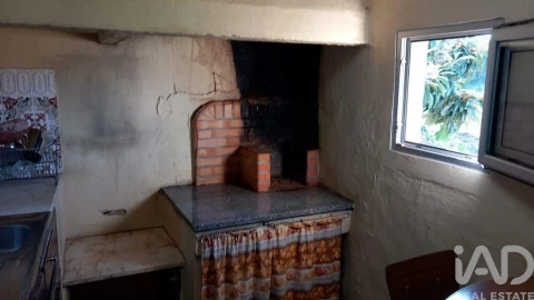 Moradia T3 para Venda em Alcobaça e Vestiaria