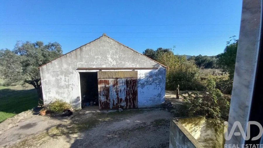 Moradia T3 para Venda em Alcobaça e Vestiaria Foto 6