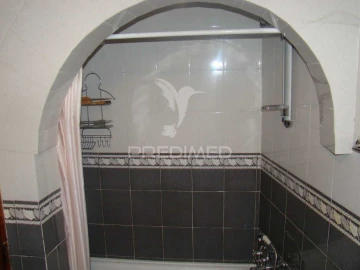 Moradia T4 para Venda em Montalvão