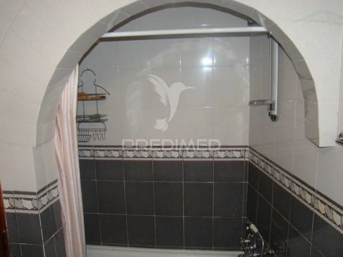 Moradia T4 para Venda em Montalvão Foto 4