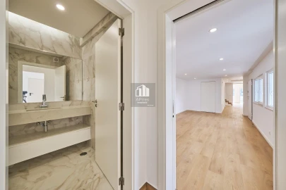 Moradia T5 para Venda em Costa da Caparica