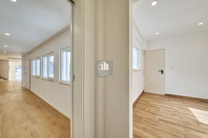 Moradia T5 para Venda em Costa da Caparica