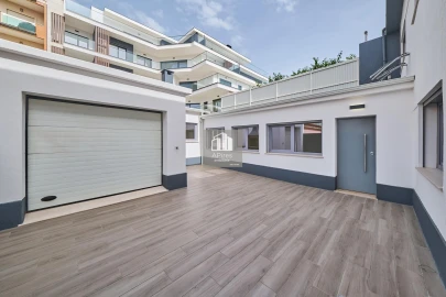 Moradia T5 para Venda em Costa da Caparica