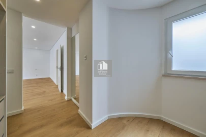 Moradia T5 para Venda em Costa da Caparica