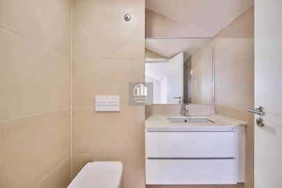 Moradia T5 para Venda em Costa da Caparica