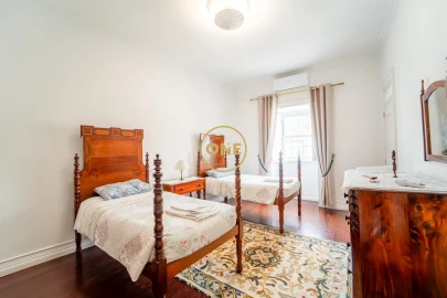 Moradia T3 para Venda em Rosto do Cão (Livramento)