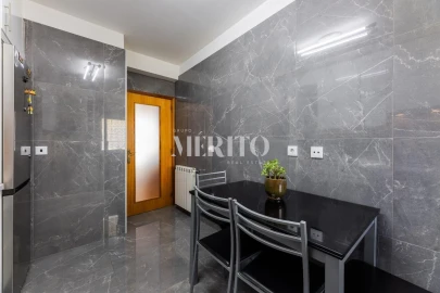 Apartamento T3 para Venda em Tamel (São Verissimo)