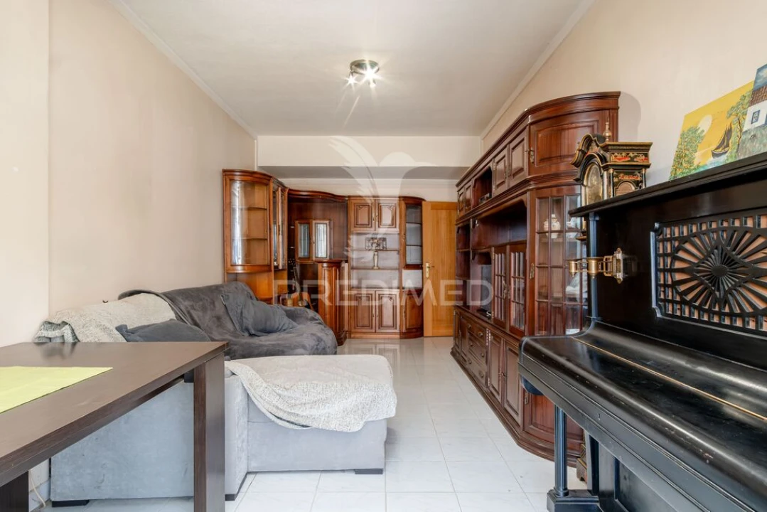 Apartamento T3 para Venda em Laranjeiro e Feijó Foto 9