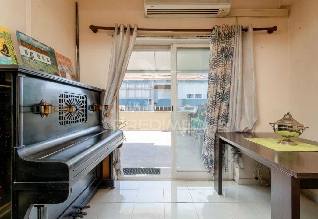 Apartamento T3 para Venda em Laranjeiro e Feijó Foto 8