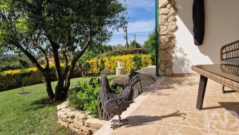 Moradia T4 para Venda em Pedreiras