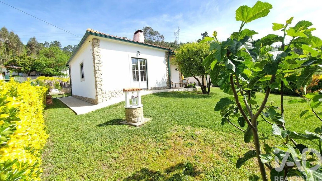 Moradia T4 para Venda em Pedreiras Foto 2