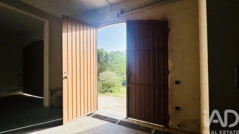 Moradia T6 para Venda em Carvalhais e Candal