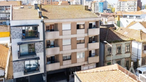 Apartamento T2 para Venda em Santa Marinha e São Pedro da Afurada