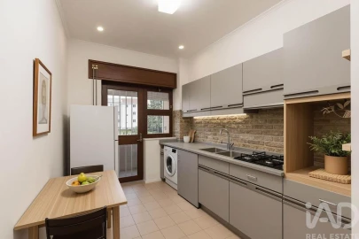 Apartamento T2 para Venda em Santa Marinha e São Pedro da Afurada