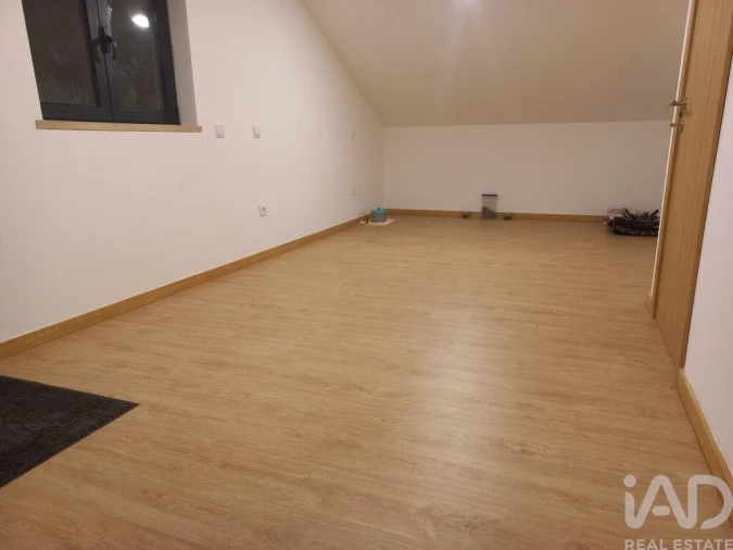 Moradia T4 para Venda em Matas e Cercal Foto 25