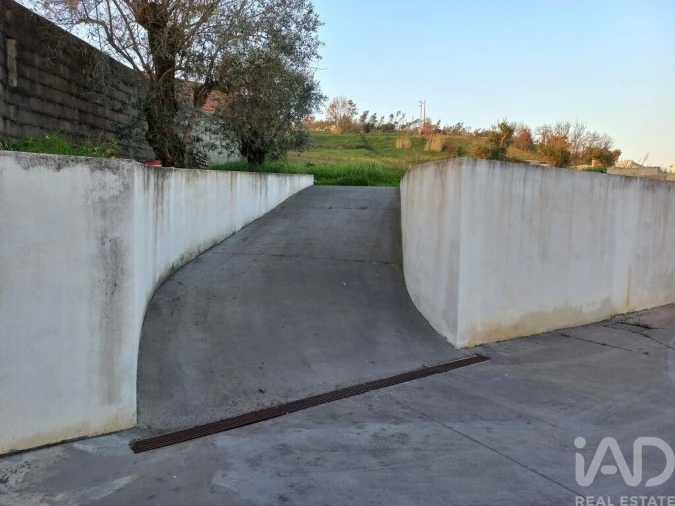 Moradia T4 para Venda em Matas e Cercal Foto 28