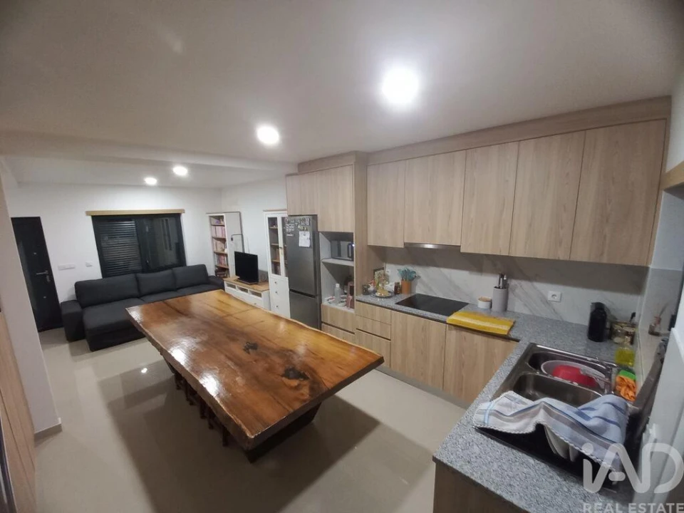 Moradia T4 para Venda em Matas e Cercal Foto 8