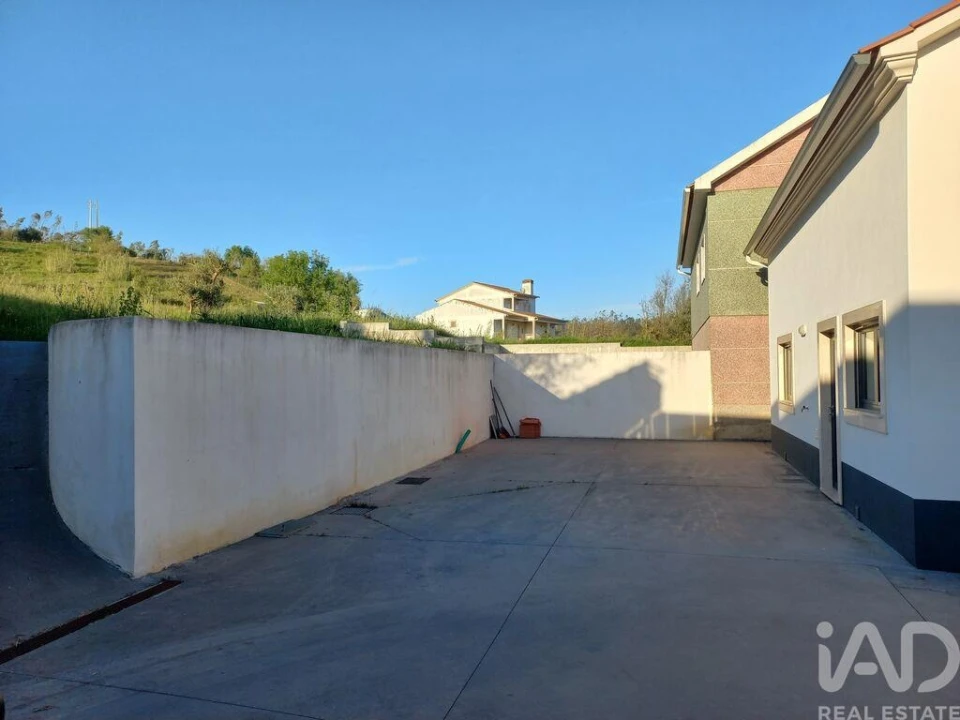 Moradia T4 para Venda em Matas e Cercal Foto 27