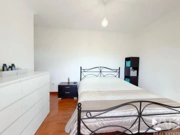 Moradia T4 para Venda em Vilar de Nantes