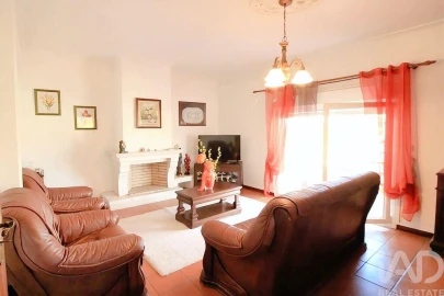 Moradia T4 para Venda em Vilar de Nantes