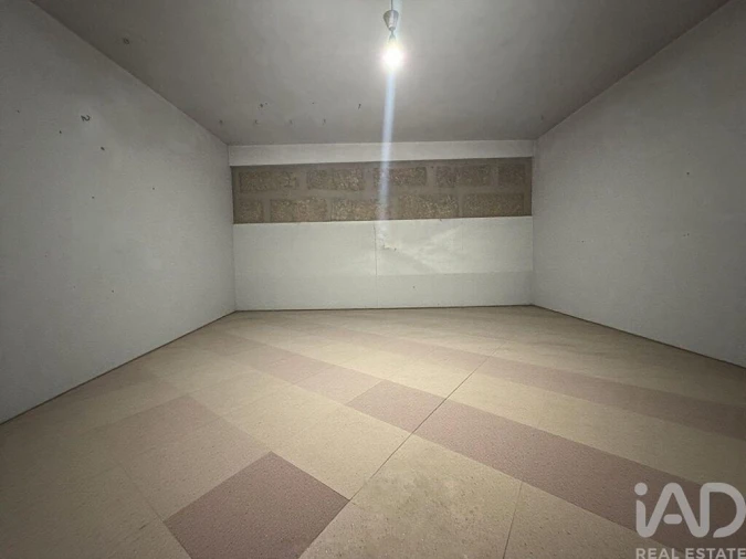 Moradia T4 para Venda em Vilar de Nantes Foto 20