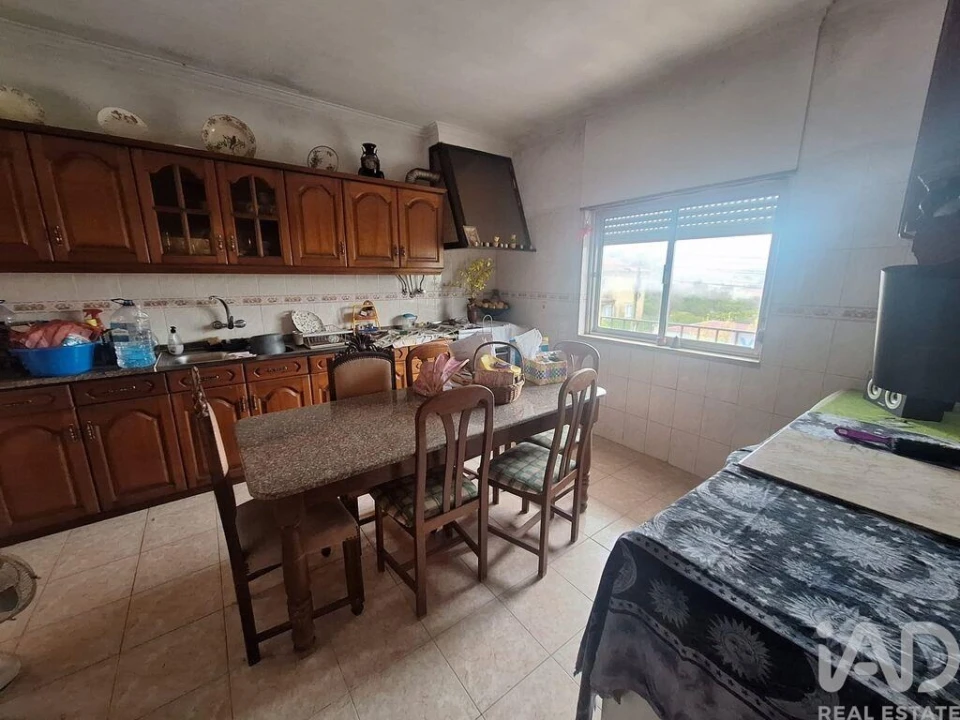 Moradia T6 para Venda em Fernao Ferro Foto 16