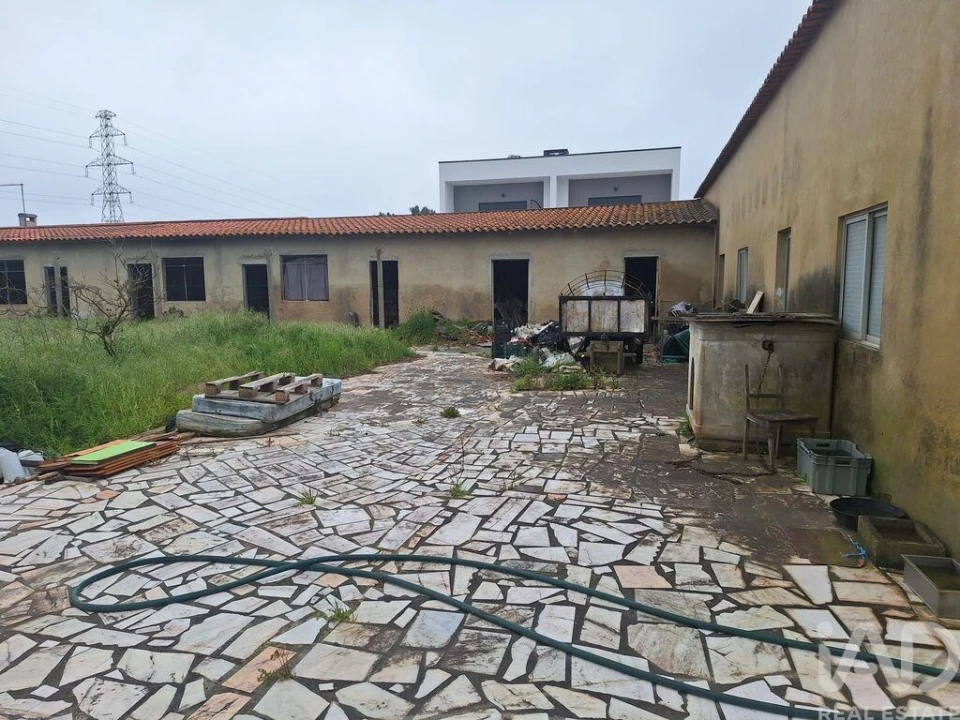 Moradia T6 para Venda em Fernao Ferro Foto 22