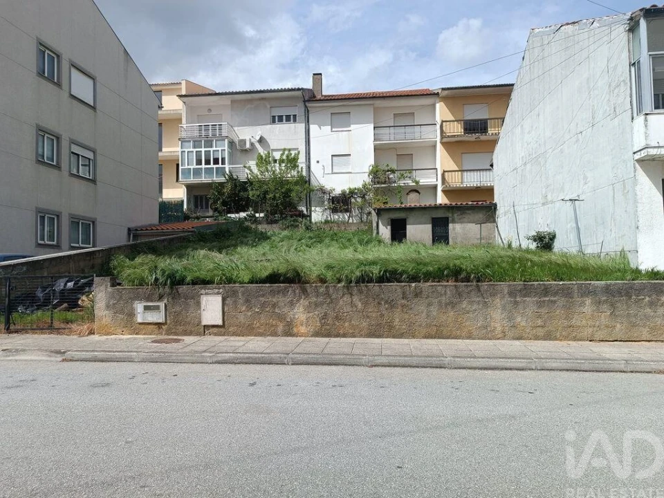 Terreno para Venda em Mogadouro, Valverde, Vale de Porco e Vilar de Rei Foto 4