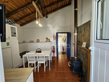 Moradia T1 para Venda em Entradas