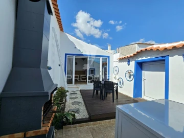 Moradia T1 para Venda em Entradas