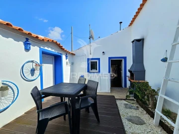 Moradia T1 para Venda em Entradas