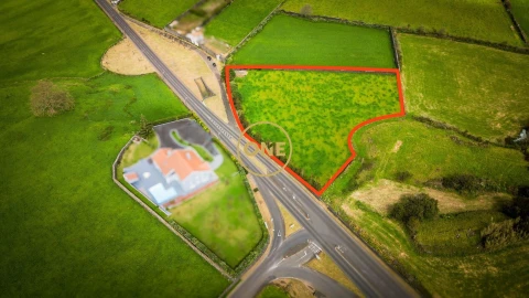 Terreno para Venda em Pico da Pedra