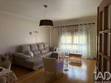Apartamento T3 para Arrendamento em Odivelas
