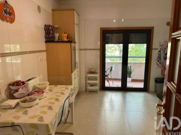 Apartamento T3 para Arrendamento em Odivelas