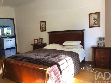 Moradia T4 para Venda em Pelariga