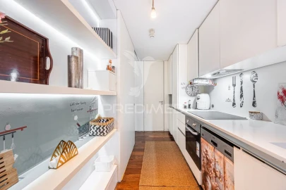 Apartamento T3 para Venda em Aldoar, Foz do Douro e Nevogilde