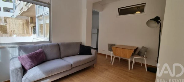 Apartamento T1 para Arrendamento em Avenidas Novas