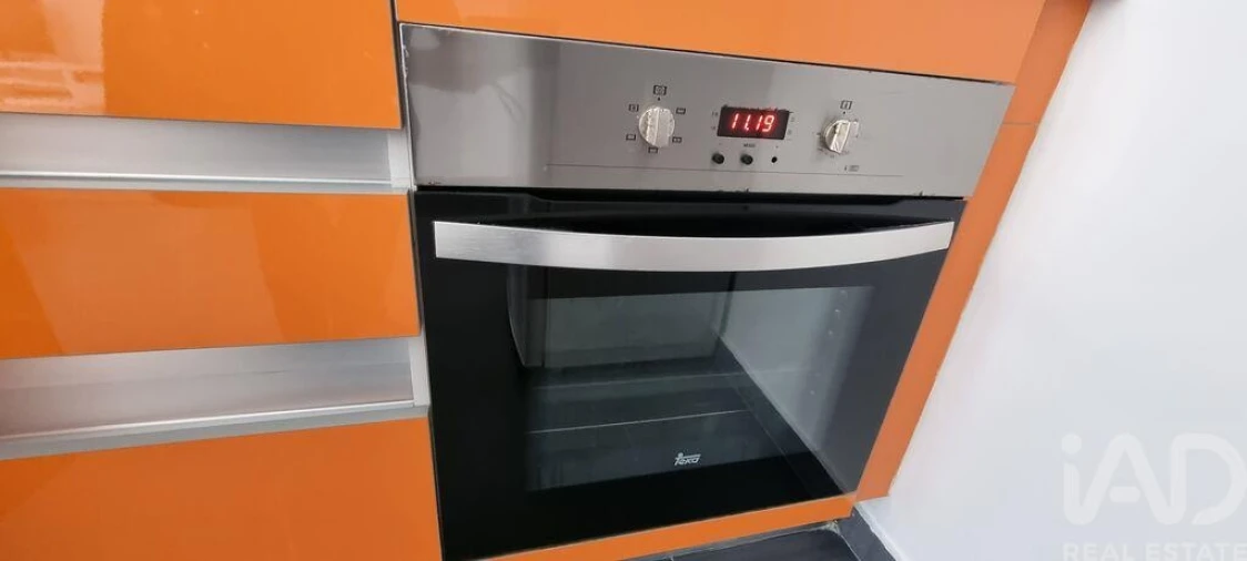 Apartamento T1 para Arrendamento em Avenidas Novas Foto 9