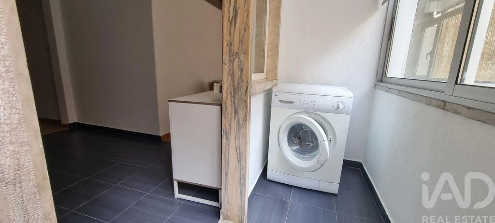 Apartamento T1 para Arrendamento em Avenidas Novas Foto 12