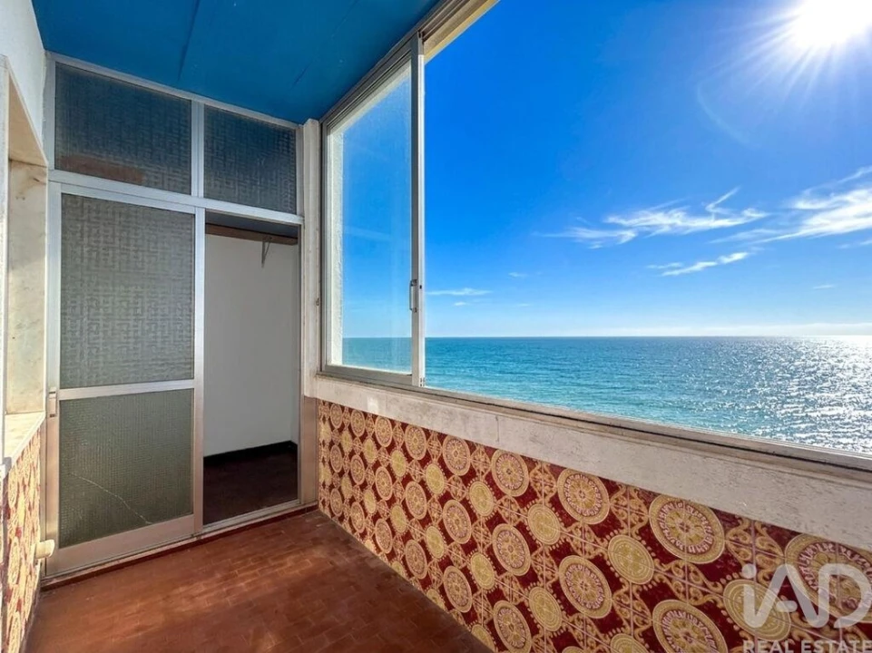 Apartamento T1 para Venda em Quarteira Foto 9