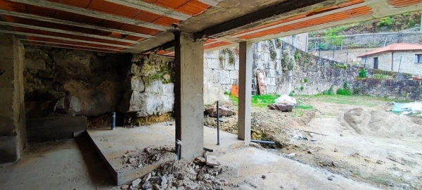 Moradia T3 para Venda em Labrujó, Rendufe e Vilar do Monte