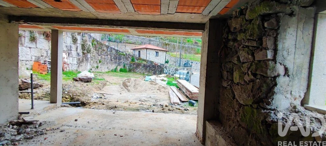 Moradia T3 para Venda em Labrujó, Rendufe e Vilar do Monte Foto 3