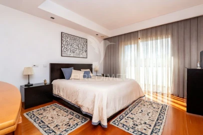 Moradia T5 para Venda em São Vicente (Braga)